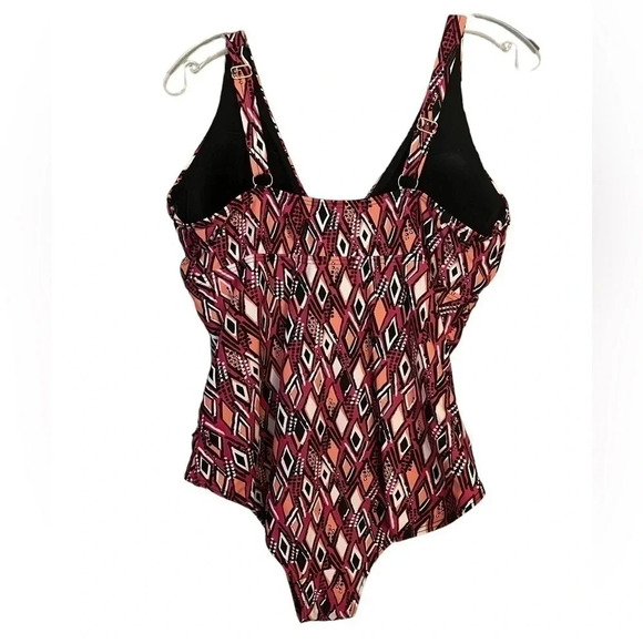 Emerald Bay One Piece SwimSuit - Pink with Black & orange Geometricprint Size 18 - Picture 3 of 10